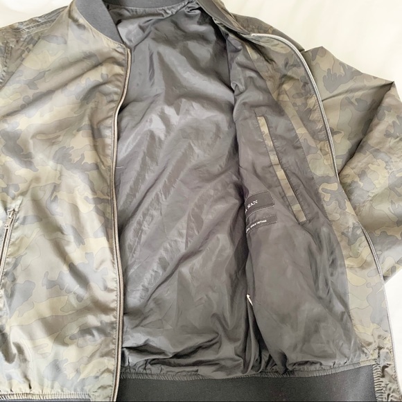 Zara Man Light Bomber Camo Print Jacket - Picture 11 of 13